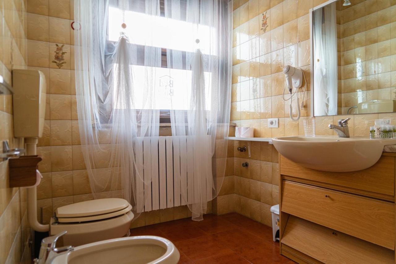 Bed & Bike Ferrara Bed & Breakfast エクステリア 写真