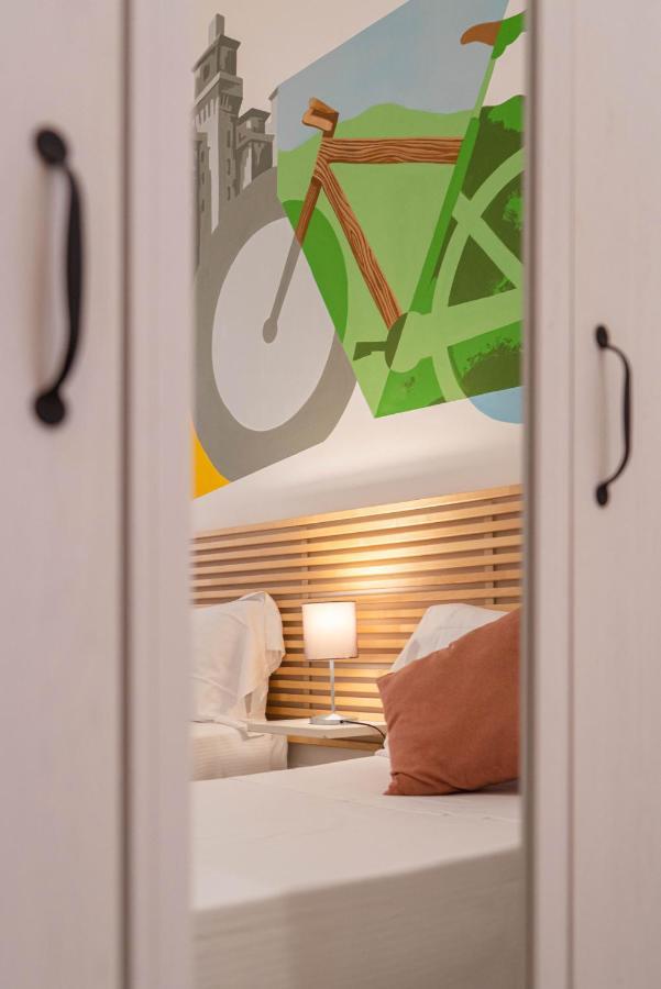 Bed & Bike Ferrara Bed & Breakfast エクステリア 写真
